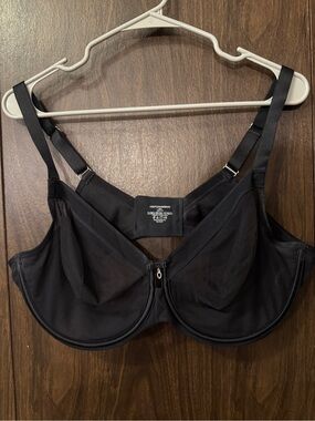 Curvy Couture Black Full-Cup Zip-Front Support Bra